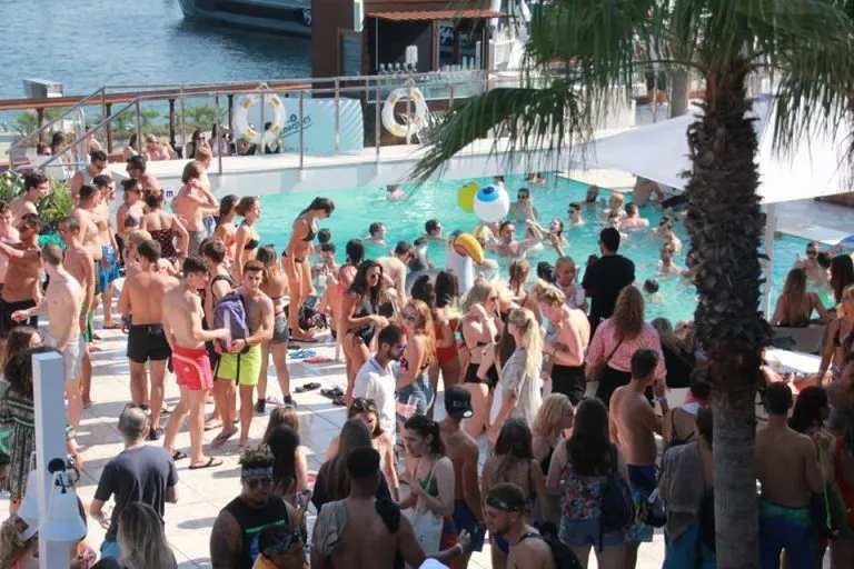 Pool party barcelona
